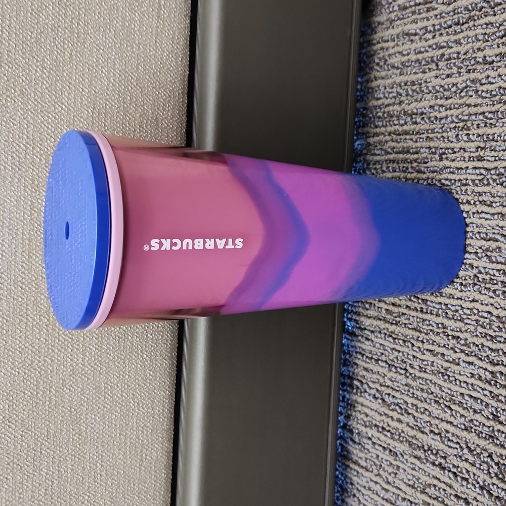 Starbucks 24oz Ombre Cold Cup